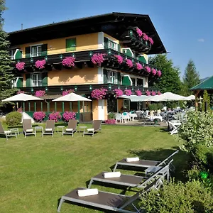 Eva,garden Saalbach